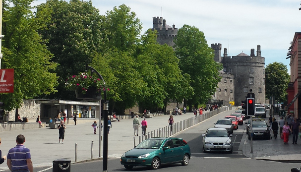 kilkenny-street_cuudbw